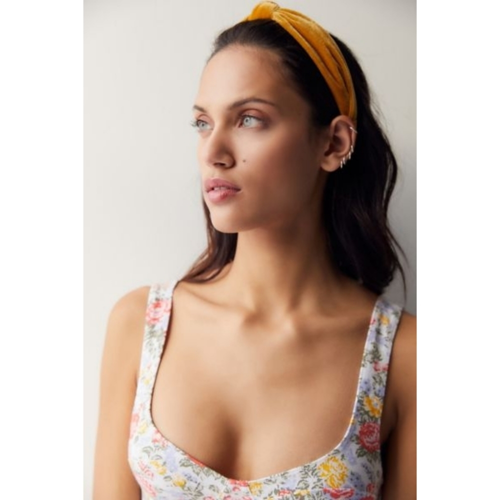 [2 for $10] Golden Velvet Now Headband